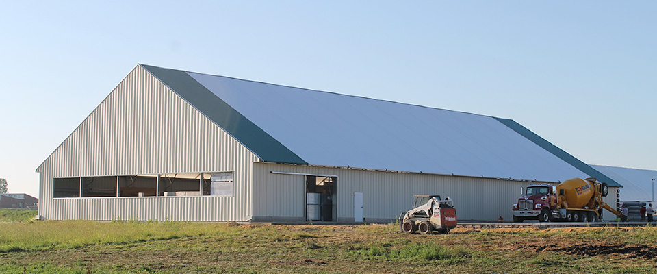 Hybrid - Metal walls and Fabric Cover