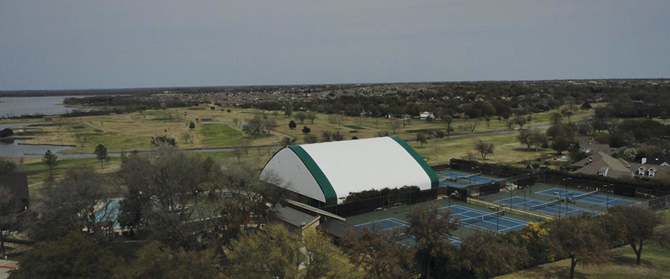 Fabric tennis building